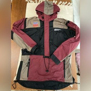 Boulder Gear, Mens S-runs big,roomy. Orig 325. Classic outdoor gear. Maroon,blk.